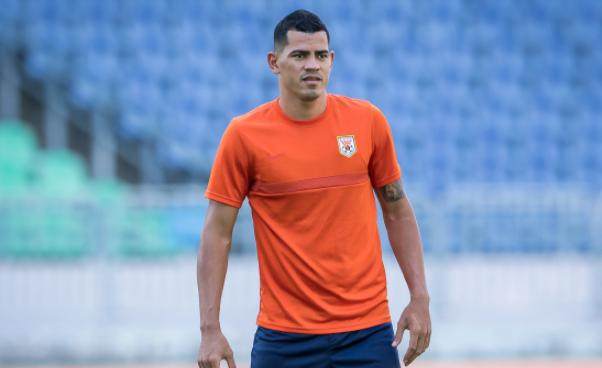 开云-泰山换枪为换种战术思路 贾德松做好下轮首秀准备