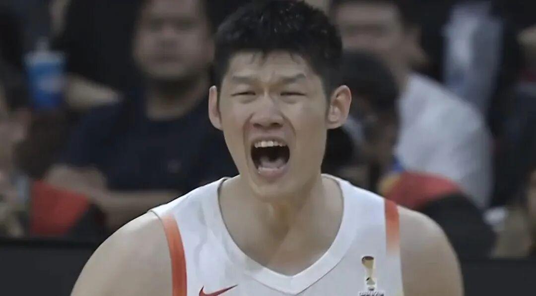 开云体育入口-半场结束，中国男篮暂时落后